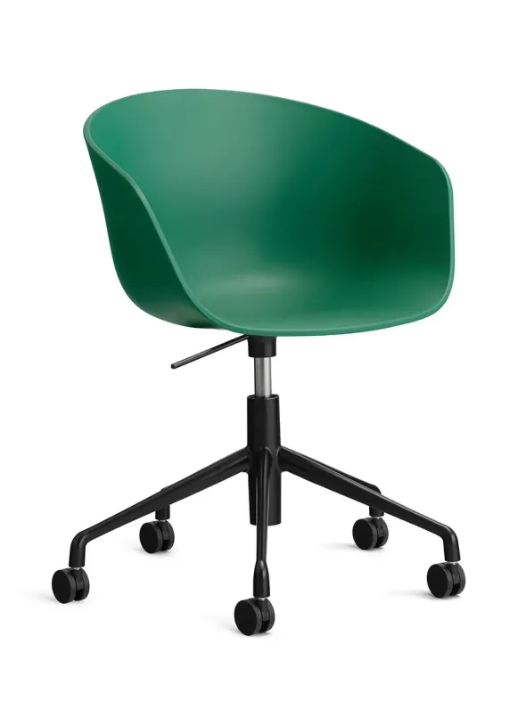 About a Chair AAC52 fra Hay