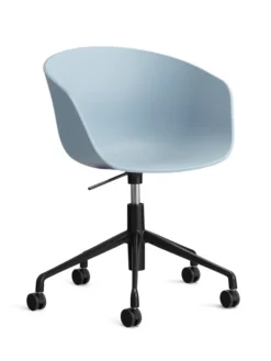 About a Chair AAC52 fra Hay