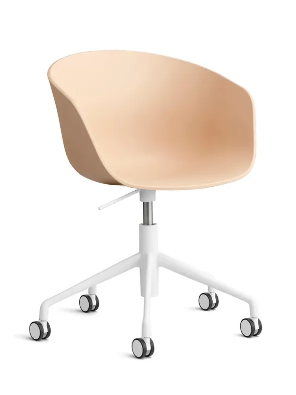 About a Chair AAC52 fra Hay