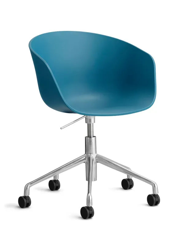 About a Chair AAC52 fra Hay