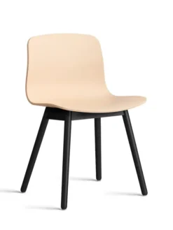 About a Chair AAC12 fra Hay