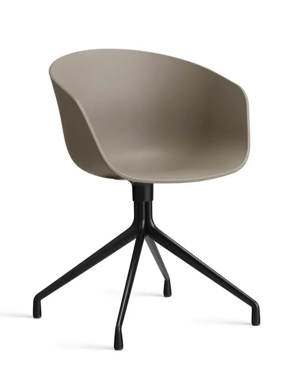 About a Chair AAC20 fra Hay