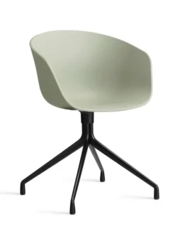 About a Chair AAC20 fra Hay