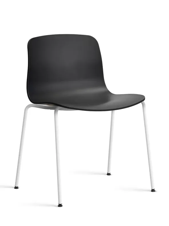 About a Chair AAC16 fra Hay