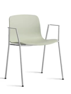 About a Chair AAC18 fra Hay