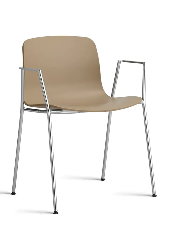 About a Chair AAC18 fra Hay