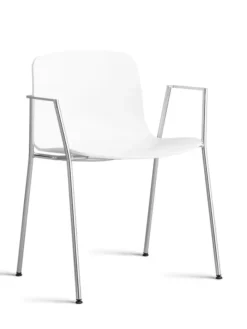 About a Chair AAC18 fra Hay