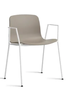 About a Chair AAC18 fra Hay