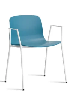 About a Chair AAC18 fra Hay