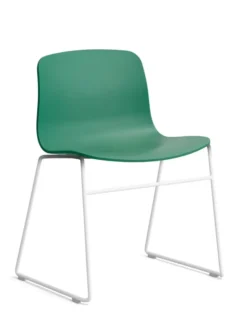 About a Chair AAC08 fra Hay