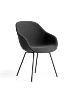 About a Chair AAC127 fra Hay
