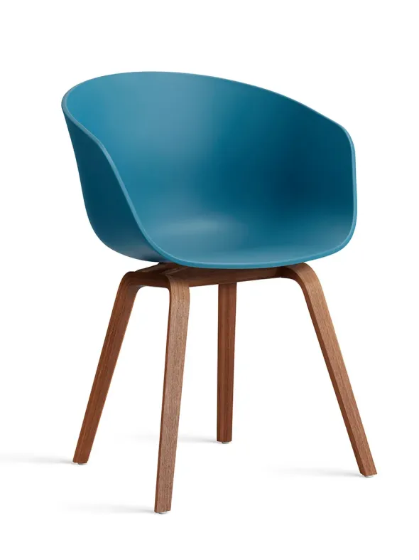 About a Chair AAC22 fra Hay
