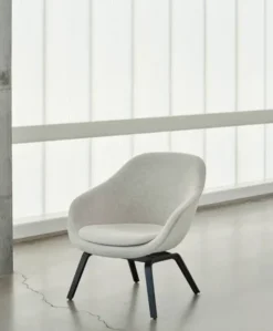 About a Lounge Chair low AAL83 fra Hay