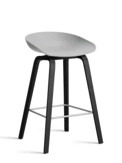 About a Stool AAS32 fra Hay