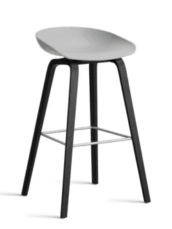 About a Stool AAS32 fra Hay