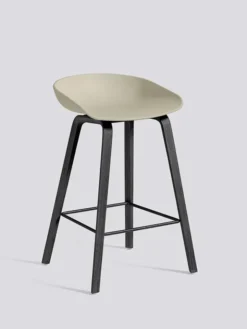 About a Stool AAS32 fra Hay