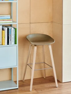 About a Stool AAS32 fra Hay
