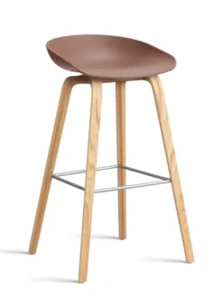 About a Stool AAS32 fra Hay