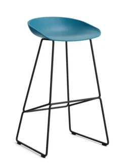 About a Stool AAS38 fra Hay