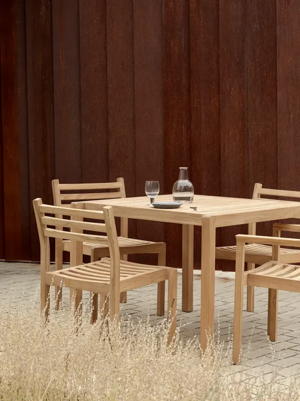 AH902 Outdoor Spisebord fra Carl Hansen & Søn