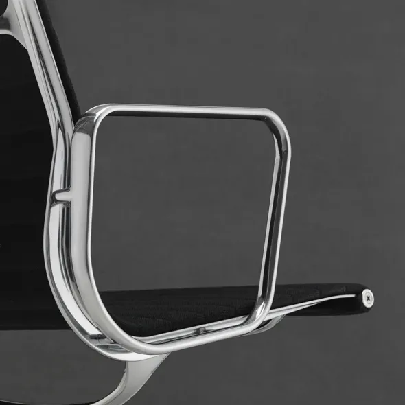 Aluminium Chair EA 119 kontorstol, sort læder fra Vitra