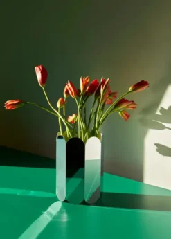 Arcs vase fra Hay