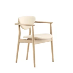 109 Armchair, eg klar olie af Finn Juhl