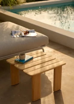 Assemble udendørs sofabord 55 cm fra Muuto