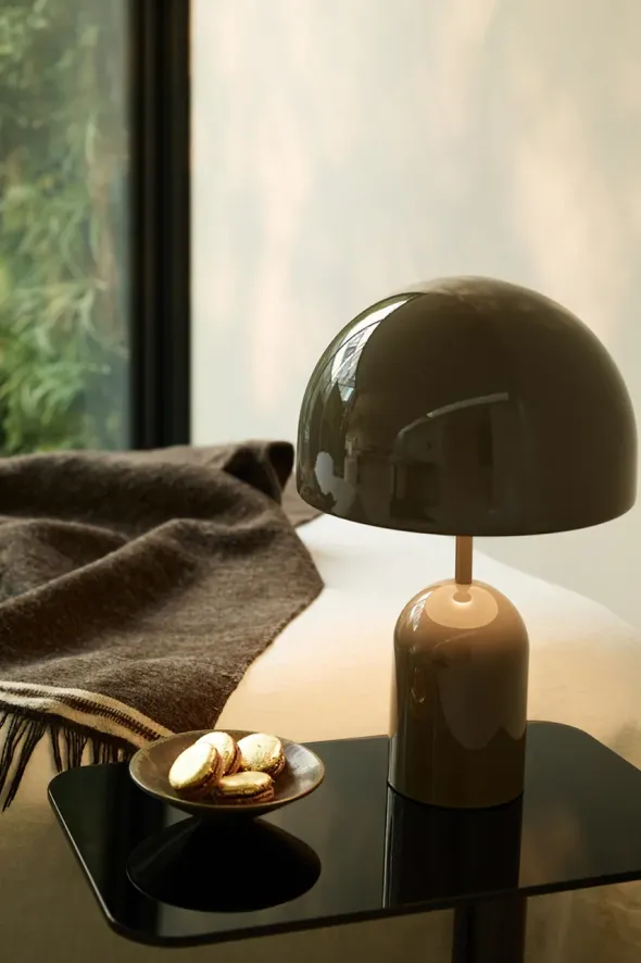 Bell Portable Bordlampe, taupe fra Tom Dixon