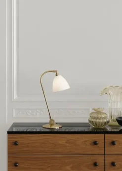 Bestlite BL2 Bordlampe fra GUBI