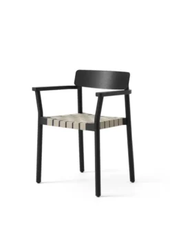 Betty TK9 Spisebordsstol, sortlakeret eg fra &Tradition