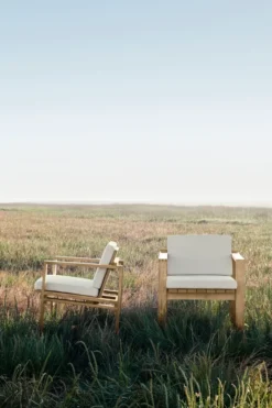 BK11 udendørs loungestol i teak fra Carl Hansen & Søn