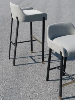 Blink Bar stool SH750 Steelcut Trio 124 HR Black sand/gold fra Stellar Works