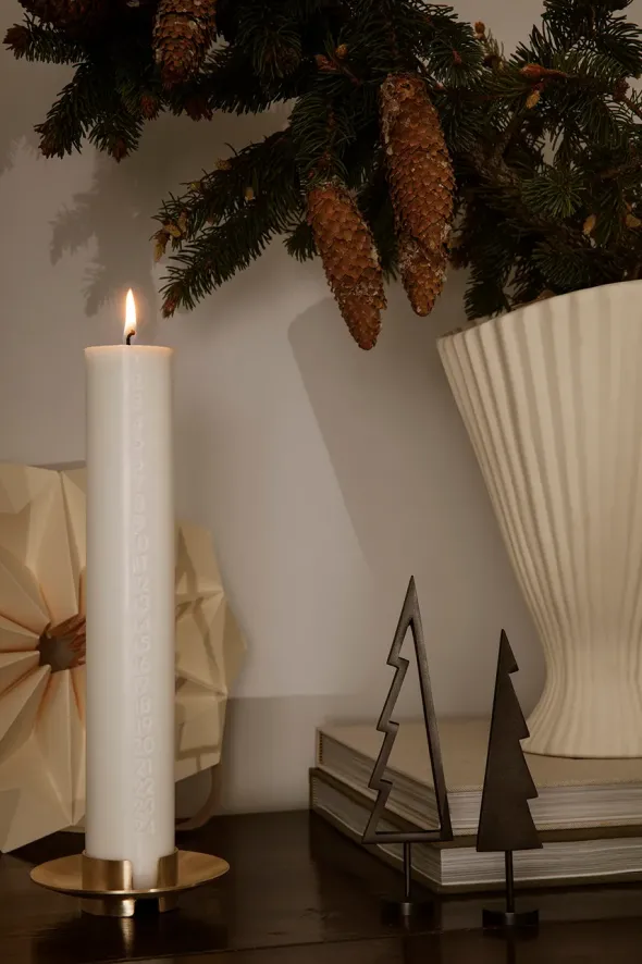 Block candle holder fra Ferm Living
