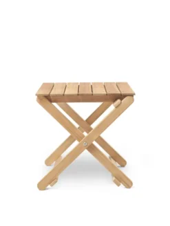 BM5868 sidebord i teak af Børge Mogensen