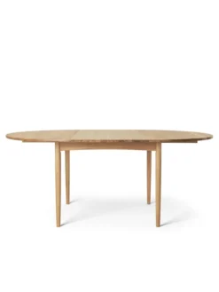 BM0121 Spisebord, olieret eg af Børge Mogensen
