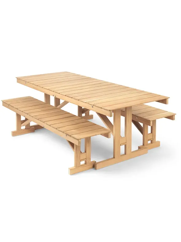 BM1771 Udendørs Spisebord i teak af Børge Mogensen