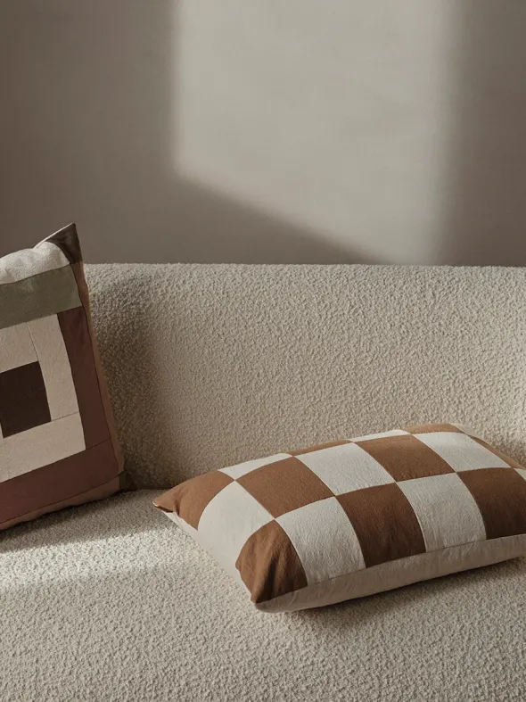 Border Patchwork Cushion fra Ferm Living