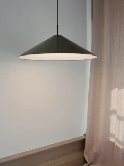 Brolly Pendant, Ø70 cm fra New Works