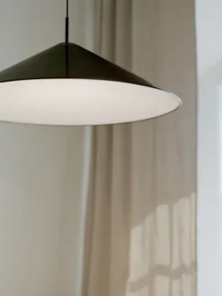 Brolly Pendant, Ø70 cm fra New Works