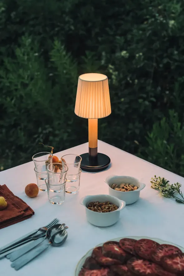 Básica Mínima Batería Lampe fra Santa and Cole