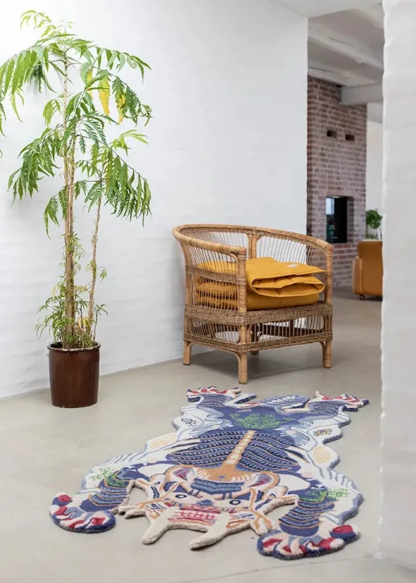 Burma Dragon Rug Large fra Bongusta
