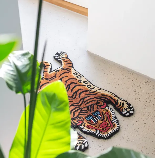 Burma Tiger Rug, Baby fra Bongusta