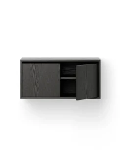 Cabinet Low w. Doors fra New Works