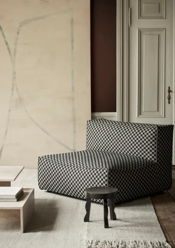 Catena Sofa Center L100 Check, sand/black fra Ferm Living