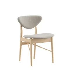 108 Chair, eg klar olie af Finn Juhl