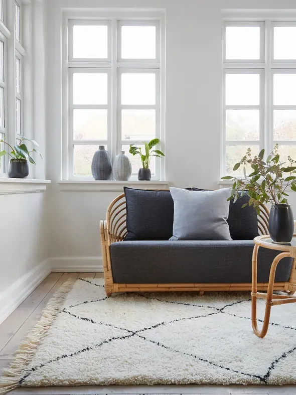 Charlottenborg 2-pers. Sofa af Arne Jacobsen