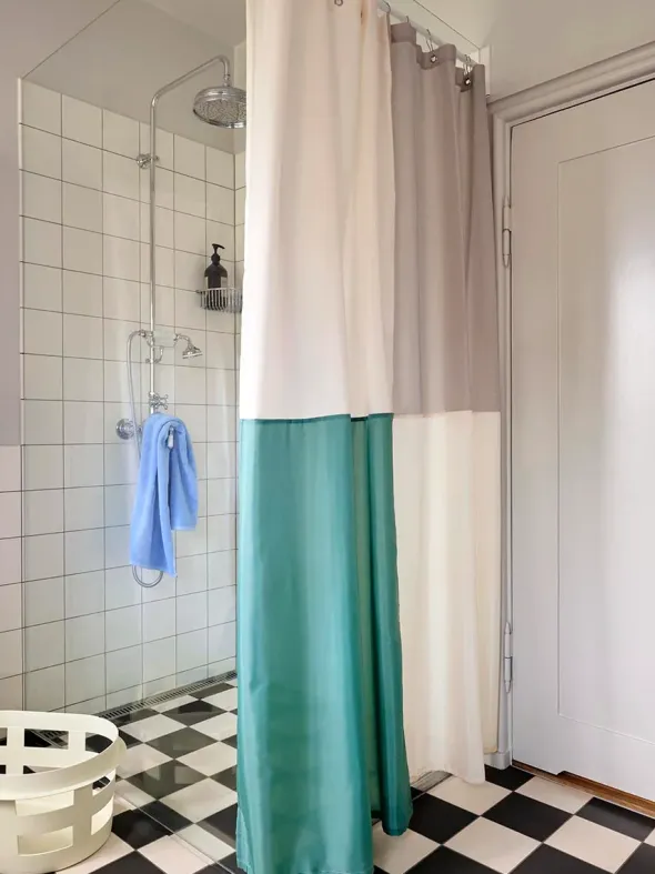 Check badeforhæng fra Hay
