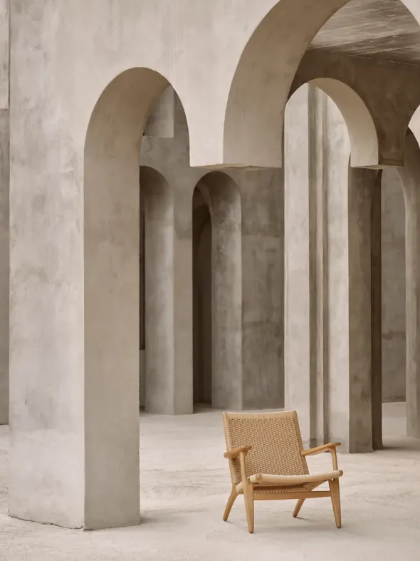 CH25 Loungestol, eg olie af Hans J. Wegner