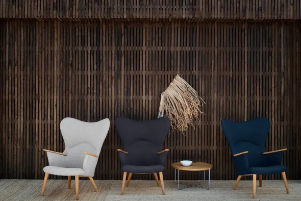 CH78 Mama Bear af Hans J. Wegner